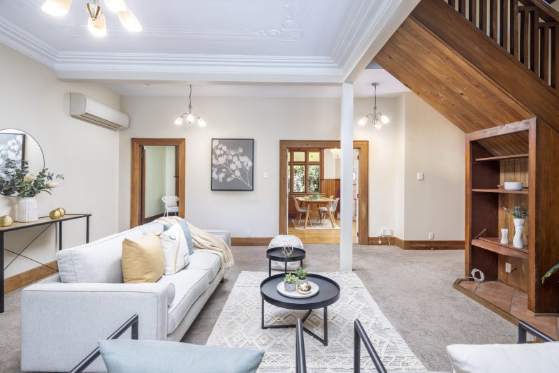 Multi-generational living or prime investment64558759121281114