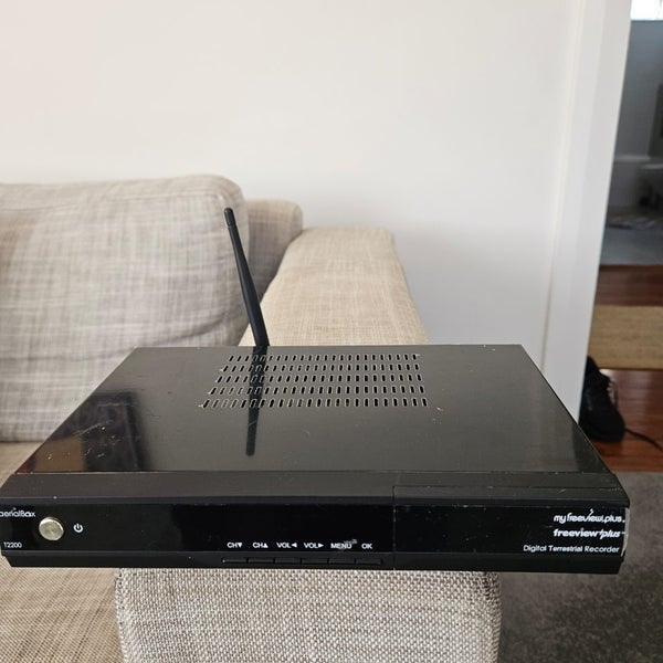 DishTV ArialBox T2200 Freeview Recorder Carousel 1