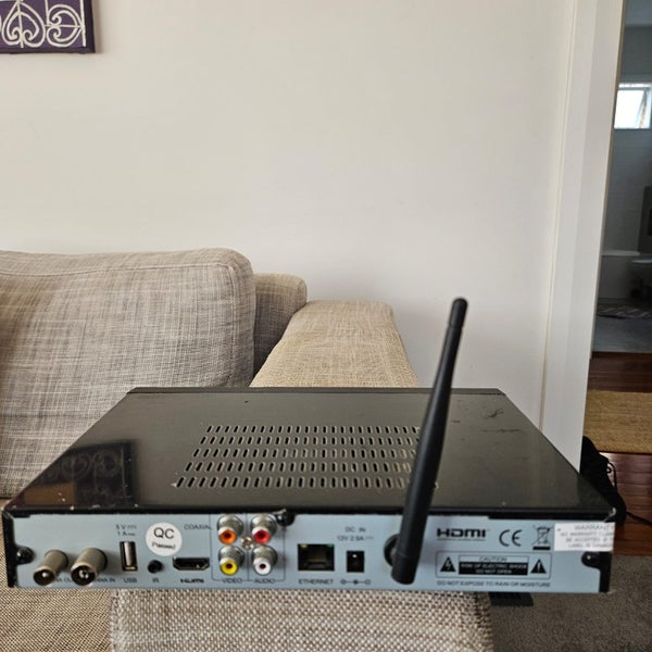 DishTV ArialBox T2200 Freeview Recorder Carousel 2