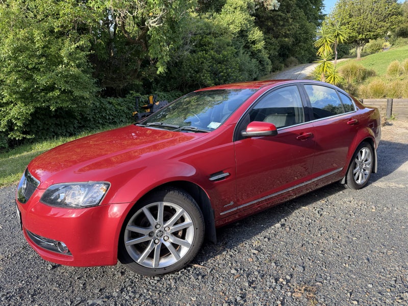 2011 Holden Commodore Calais64559343863171112