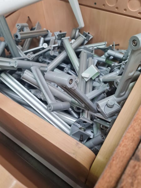 10 x dual screen monitor arms Carousel 2