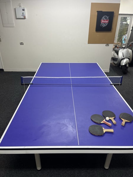 Table Tennis Table and net/bats - Superspin Pro 2564559637923457110