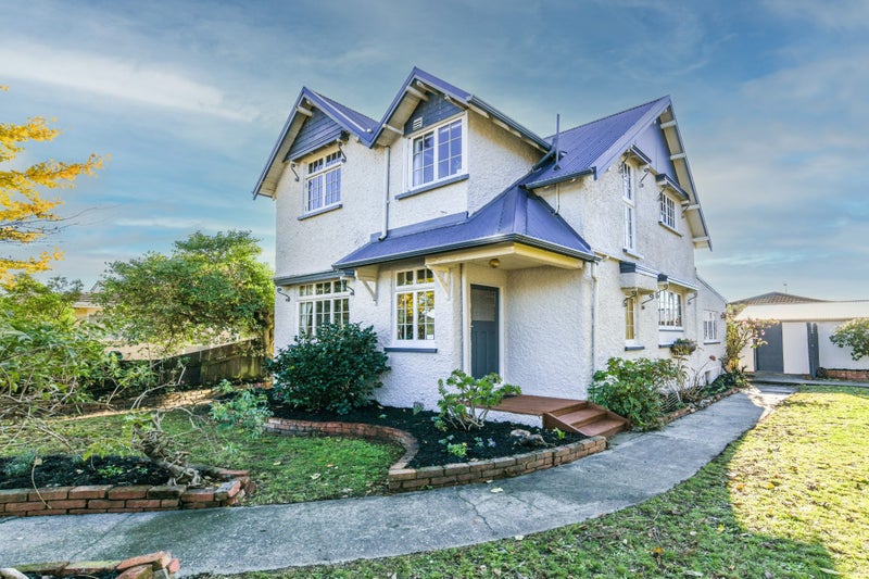 Nelson, 3 bedrooms64559861840131110