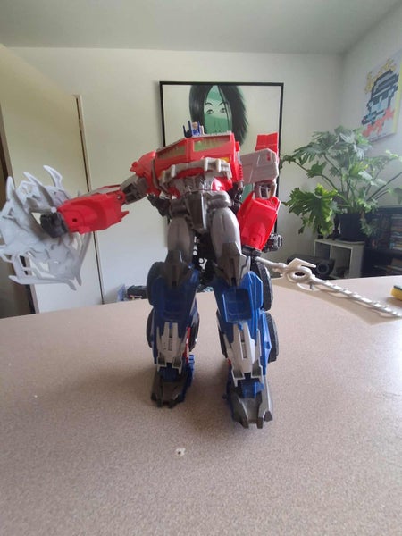 Transformer toy Carousel 2