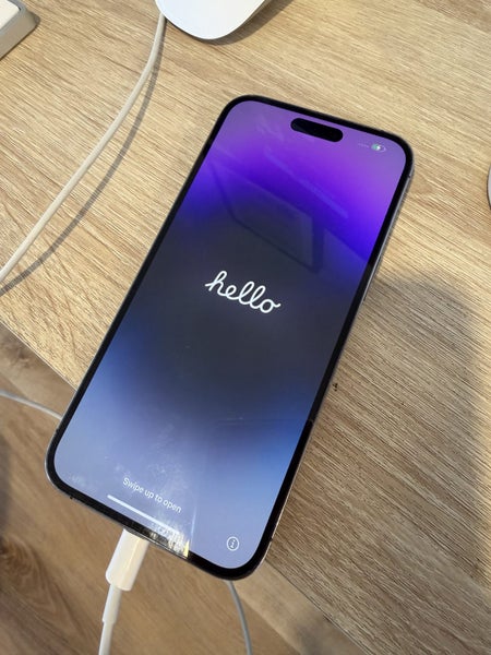 iPhone 14 Pro Max64561199948802110