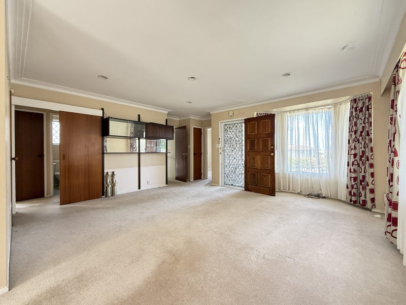 Mount Roskill, 2 bedrooms64561552000257114