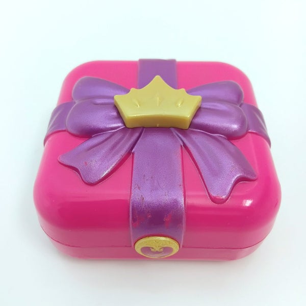 Polly Pocket Princess Castle Compact 2018 Carousel 1