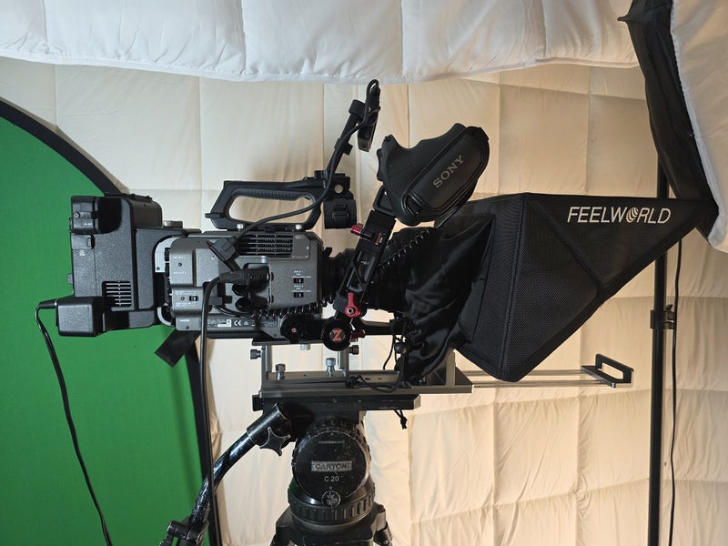 SONY FX9 XDCAM 6K XDCAM 6K Full-Frame Camera System Carousel 1