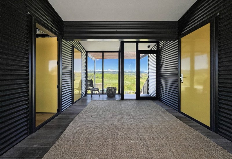 The Best of Both Views64569321758083114