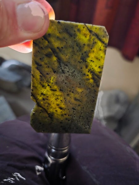 Greenstone slab Carousel 1