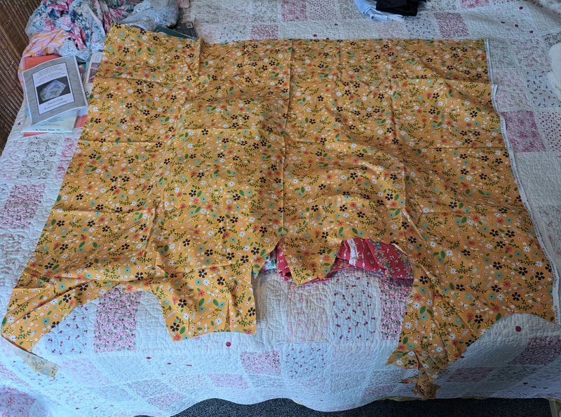 Bulk Fabric Clearout - Florals + vintage sheet Carousel 3