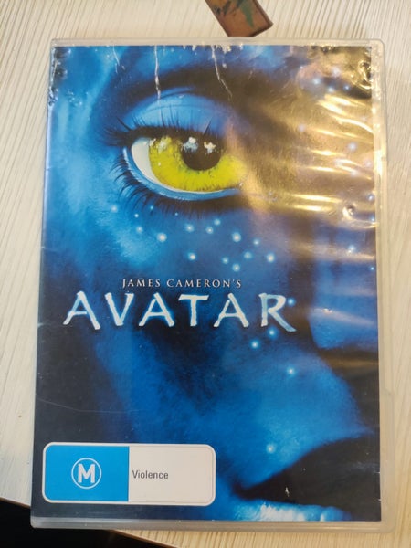 Avatar - Reg 4 - Sam Worthington Carousel 1