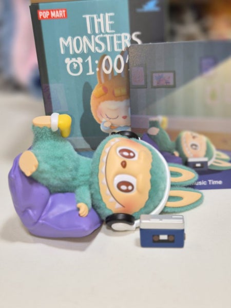 Kararumii popmart labubu Carousel 4