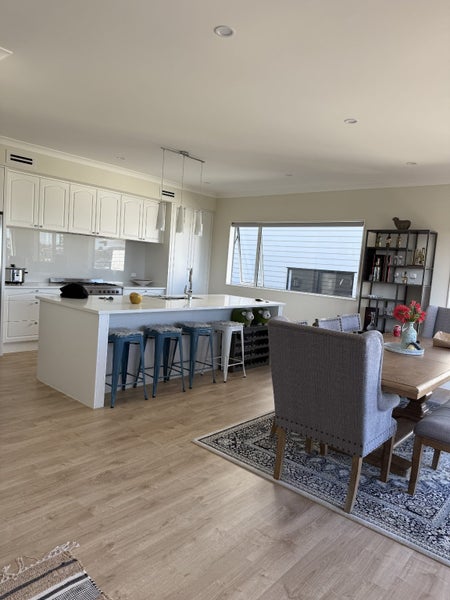 Orewa, 3 bedrooms64566374130178111