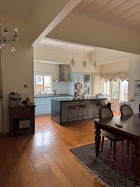 Epsom, 3 bedrooms64569867813250114