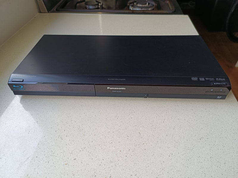 Panasonic DMP-BD45 Blu-Ray Player in Good Condition Carousel 1