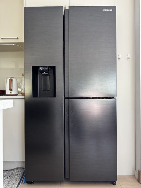 SAMSUNG 621L Side-by-Side Refrigerator with Unique 3-door FlexZone™64570578749954110