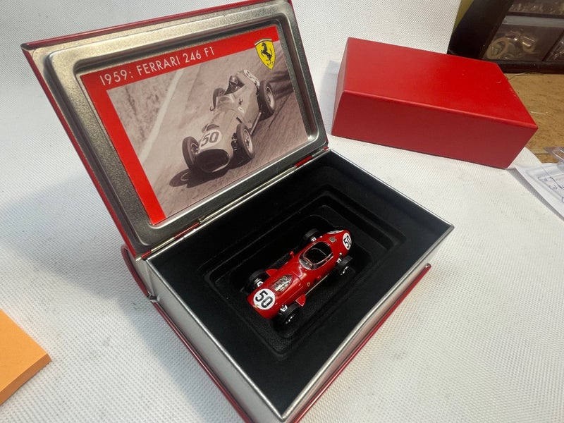 Ferrari 246 F1 - 1959 Carousel 2