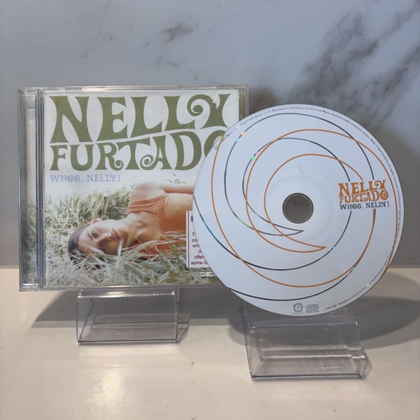 Nelly Furtado • Whoa Nelly • CD Carousel 1