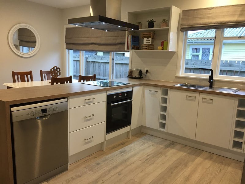 Aranui, 4 bedrooms64572430212354110