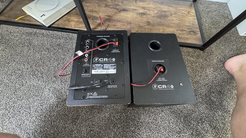 Mackie CR4BT Bluetooth Speakers Carousel 3