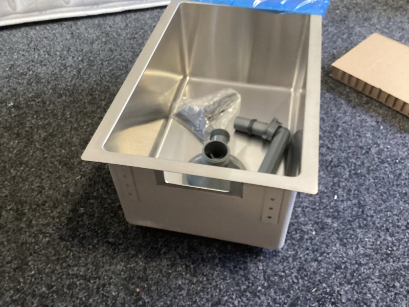 ROBIQ - HIGH END NZ BASED: STAINLESS STEEL KITCHEN SINK: 250-10 Carousel 2