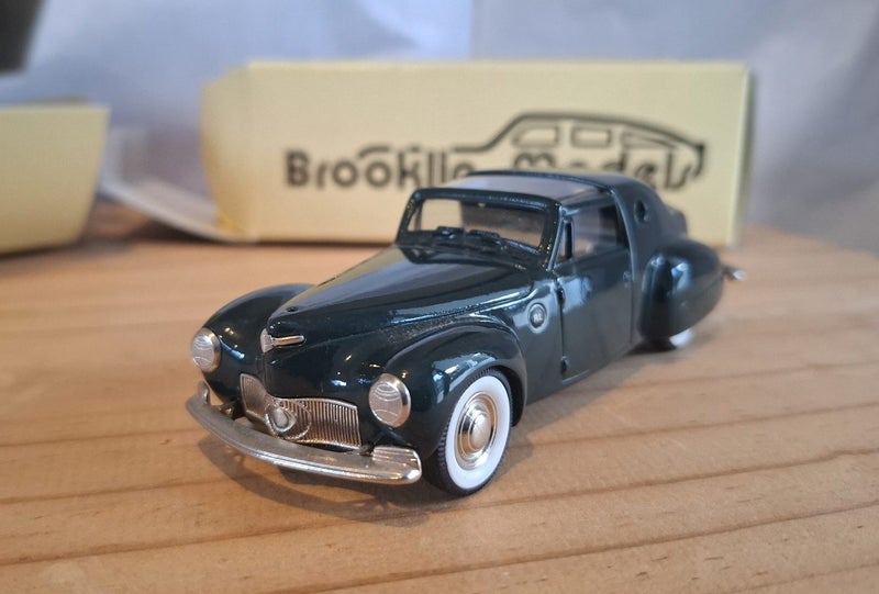 Brooklin BRK X2 1946 Lincoln Continental (1996) Limited Edition Carousel 1