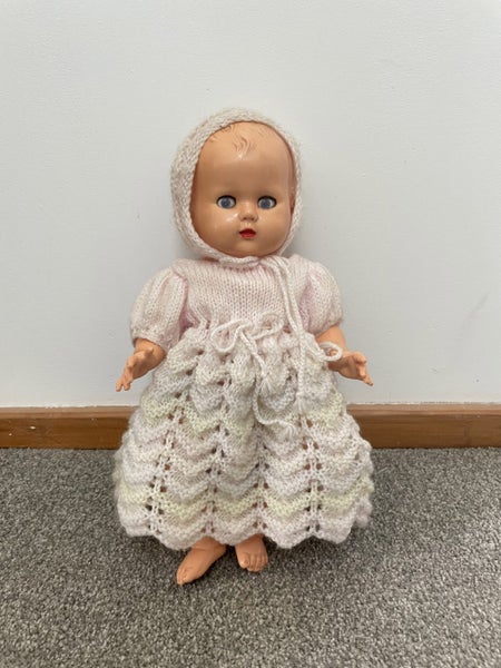 Vintage Baby Doll – 30 cm Carousel 1