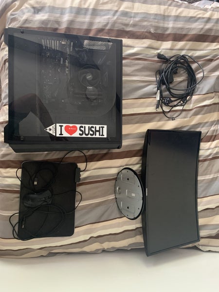 Custom Gaming PC64573761171202110