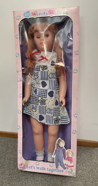 Wendy Walker Doll – Boxed - 32 Inches (Lovee Doll & Toy Co.) Style no 32110 Carousel 1
