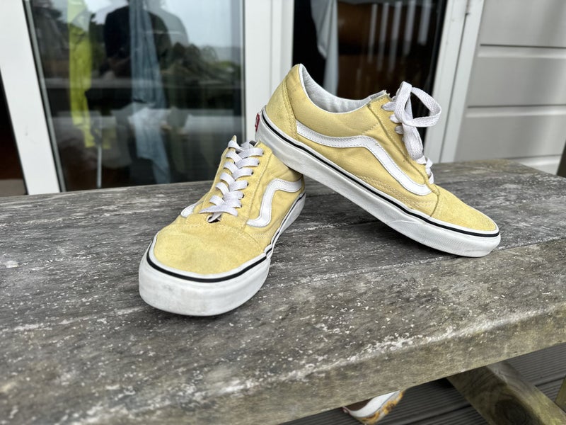 Vans yellow Old Skool sneakers - size EU 40.5 / US men 8 / US wmn 9.5 / UK 7 Carousel 2
