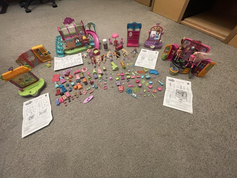 Bulk lot of Polly pocket Carousel 5