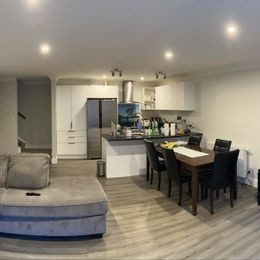 Berhampore, 6+ bedrooms64574740274433110