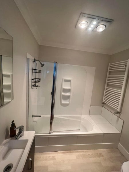 Berhampore, 6+ bedrooms64574740274433112