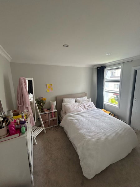 Berhampore, 6+ bedrooms64574740274433113