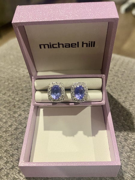 Stunning Tanzanite & Diamond Earrings - Priced To Sell! Carousel 1