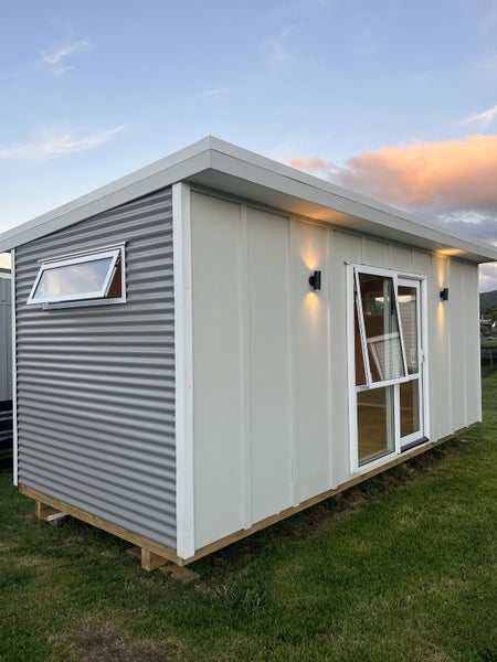 6m x2.4m Cabin Carousel 2
