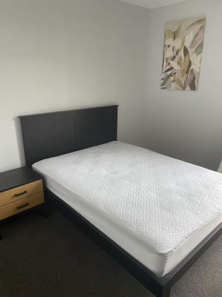 Mount Albert, 3 bedrooms64580136049410111