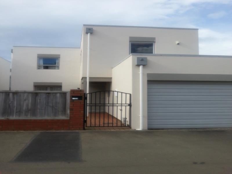 Island Bay, 3 bedrooms64580519367555110