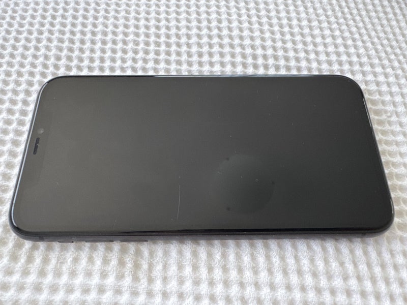 Apple iPhone 11 64BG - Black64580764176387111