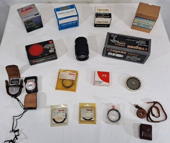 Bulk Lenses and Camera Accessories Carousel 1