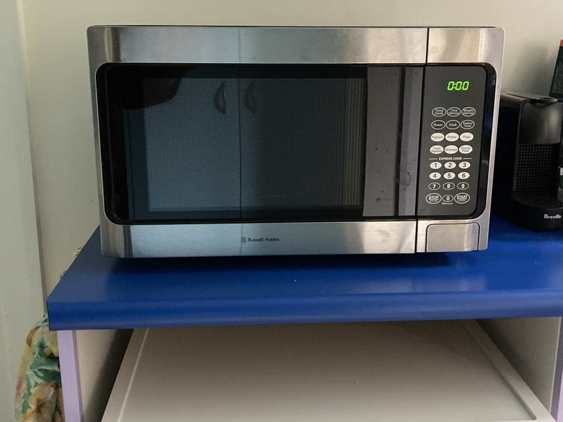 Russell Hobbs Microwave - as new64581065152515110