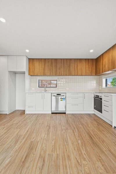 Riccarton, 4 bedrooms64591133856130114