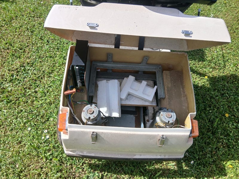 Mobility scooters ikon Carousel 2