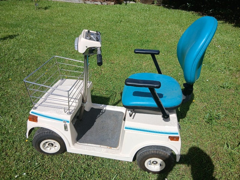 Mobility scooters ikon Carousel 1