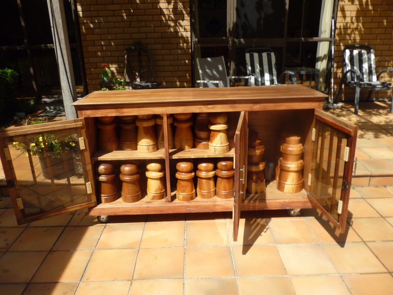 chess set with storage cabinet64692474675971114