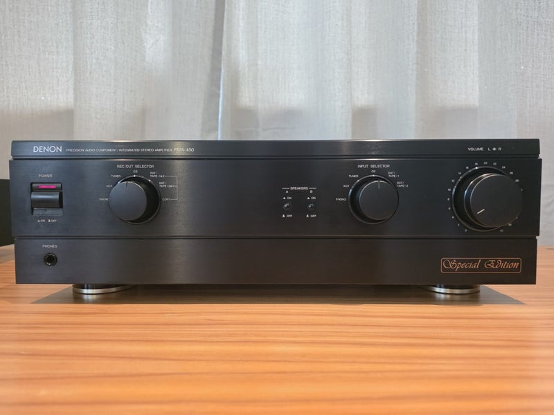 Denon PMA-450 Special Edition Carousel 1