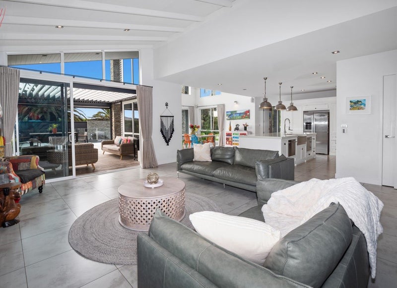 Papamoa, 5 bedrooms64581517083395113