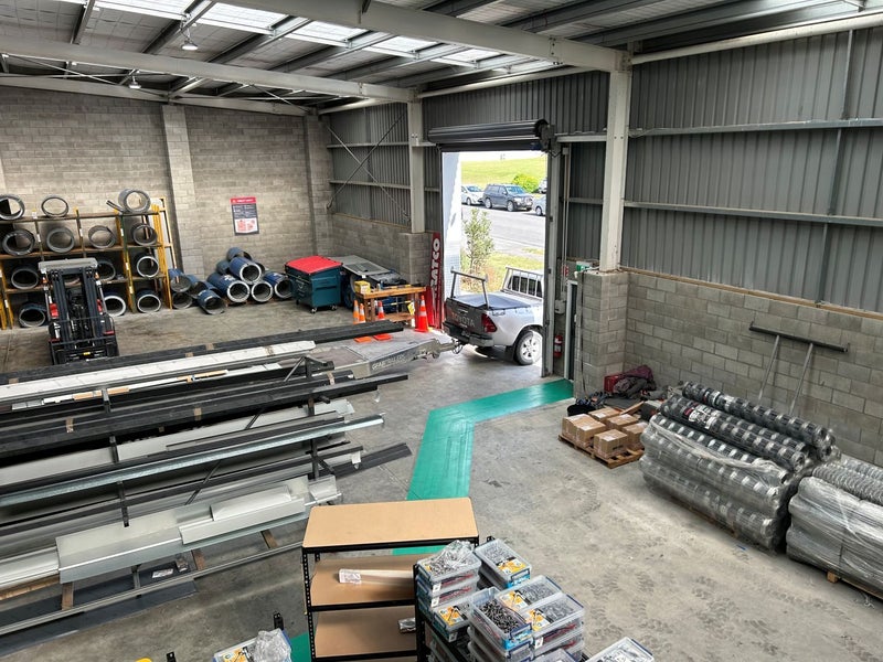 Modern Industrial - International Tenant64581821042178114