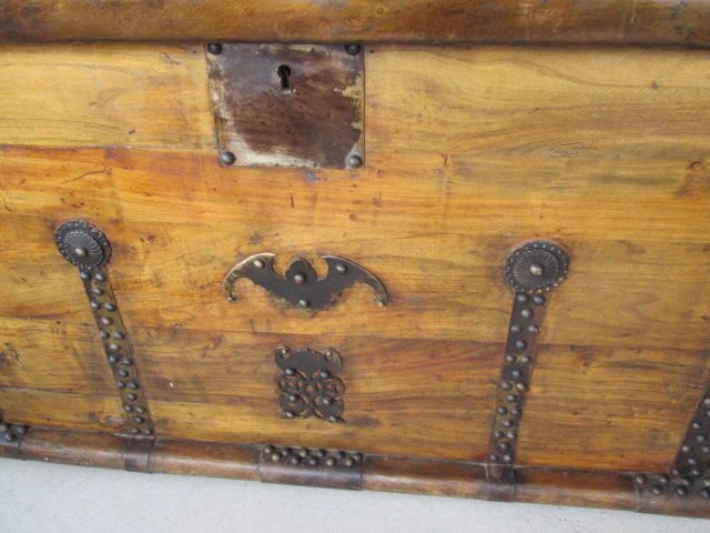 2218 AWESOME ANTIQUE STUDDED WOODEN CHEST Carousel 8